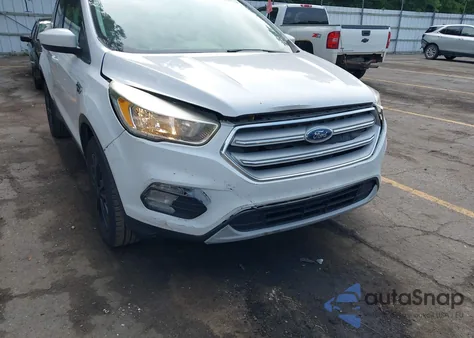 2018 Ford Escape Se z USA, uszkodzony, nr VIN 1FMCU9GD3JUA76087